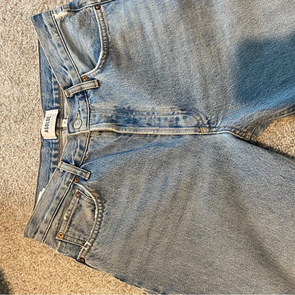 AGOLDE Relaxed Boot Cut Jeans Raw Hem - Picture 4 of 8